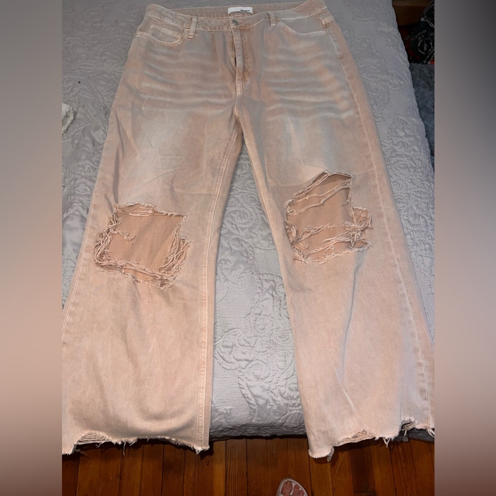 Vervet pink distressed jeans